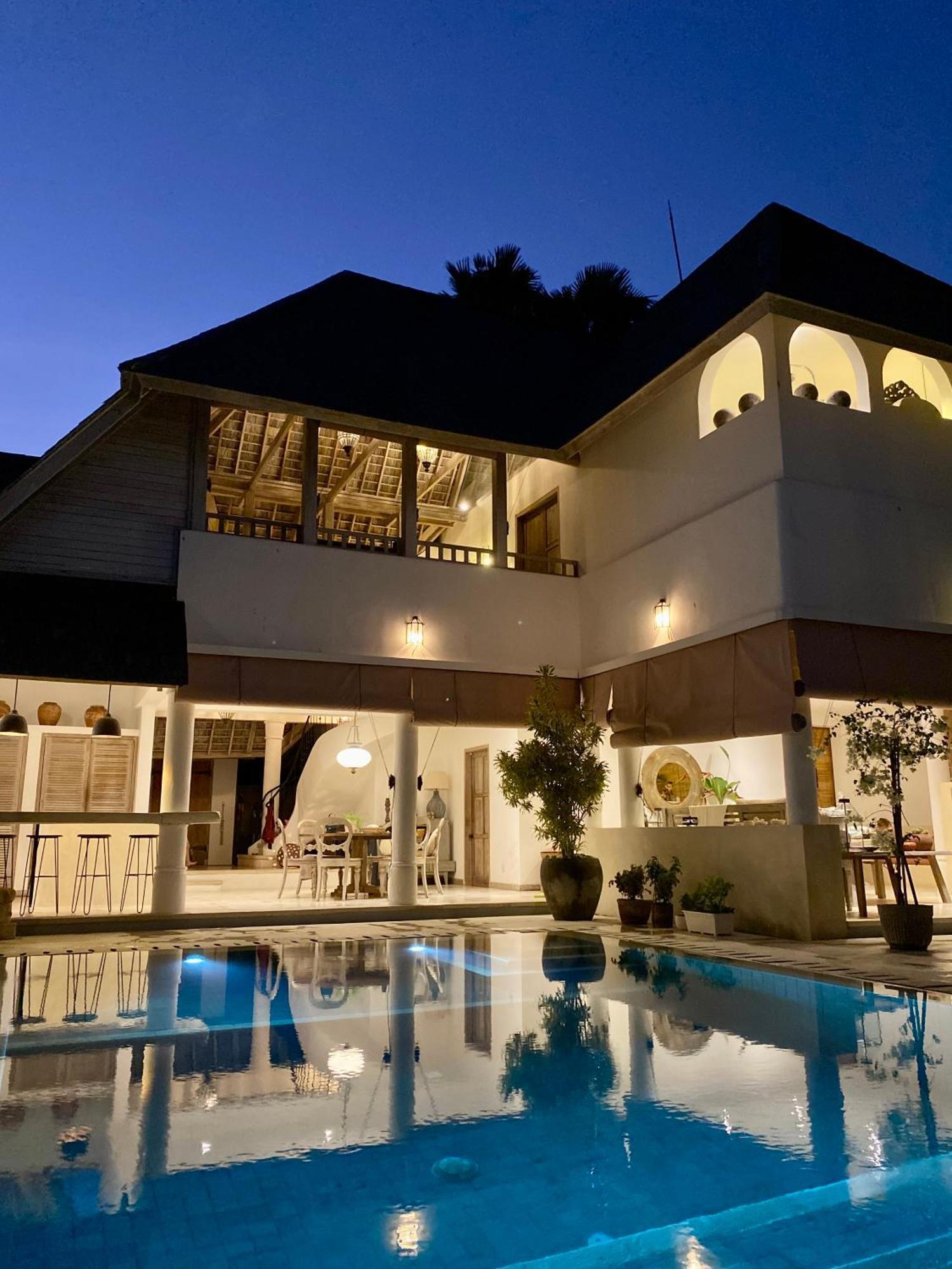 Unique 3br With Pool 5 Minute Walk To The Pererenan *
