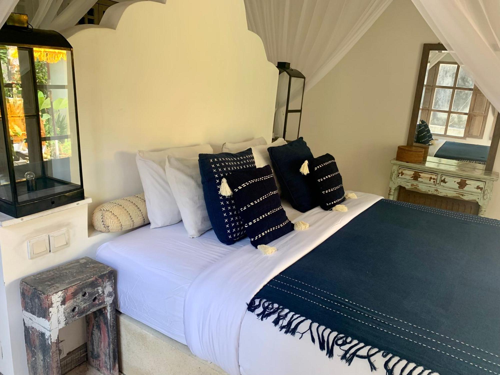 Unique 3br With Pool 5 Minute Walk To The Pererenan Villa Canggu